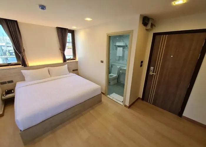 Thana Wisut 3* Bangkok