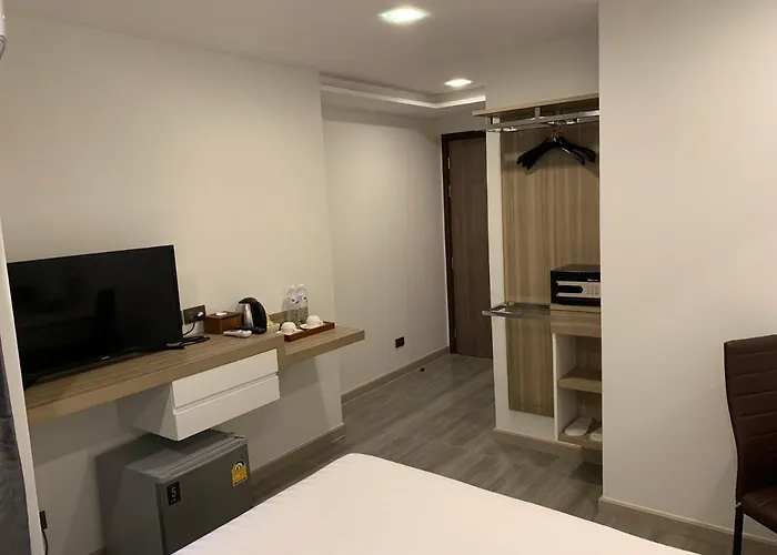 Hotel Thana Wisut Bangkok