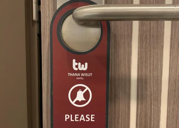 Thana Wisut 3* Bangkok