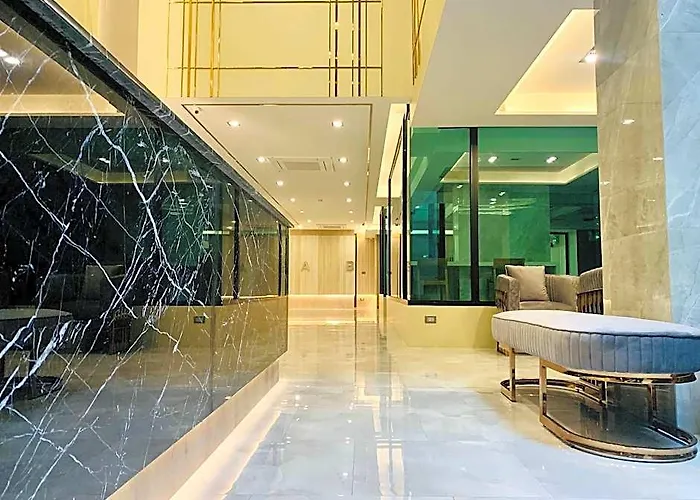 Thana Wisut Bangkok