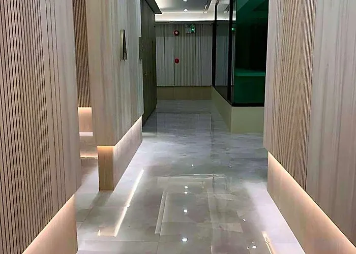 Thana Wisut Hotel