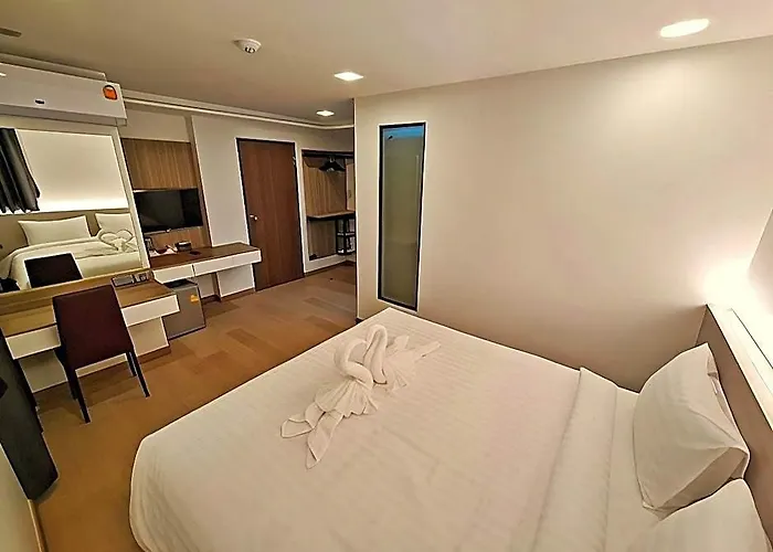 Thana Wisut Bangkok