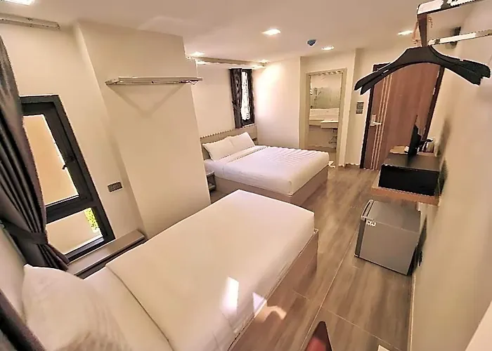 Thana Wisut Hotel