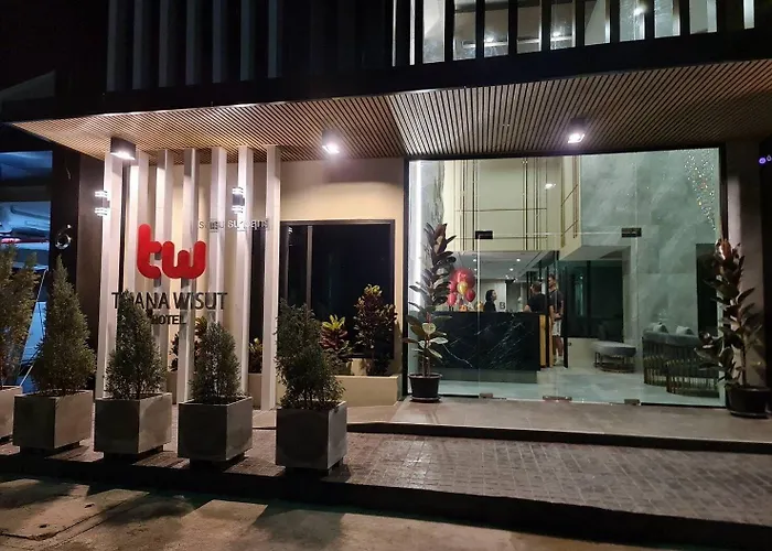 Thana Wisut Hotel 3*